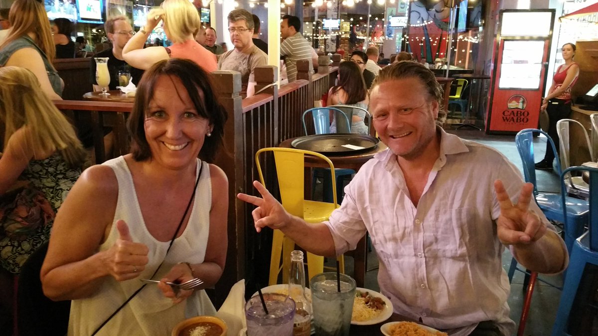 BerryLowman's tweet photo. Had a blast w/Bjoern &amp; Inger last night in Vegas! Safe travels back to Norway my friends! #Motorama #NORC #150Class https://t.co/AqonuGdmxZ