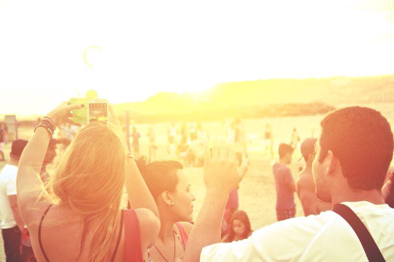 Regresamos con muchas ganas de hacerte disfrutar de momentos inolvidables... #SunsetIsComing