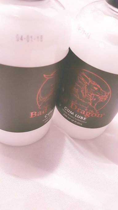 A HUGE thank you to @bad_dragon for this care package!   I never came so hard in my life! https://t.<a class="tags" href="/tag/bad_dragon">@bad_dragon</a><a href="/tag/camgirl"class="tags"><span>#camgirl</span></a><a href="/tag/manyvids"class="tags"><span>#manyvids</span></a>