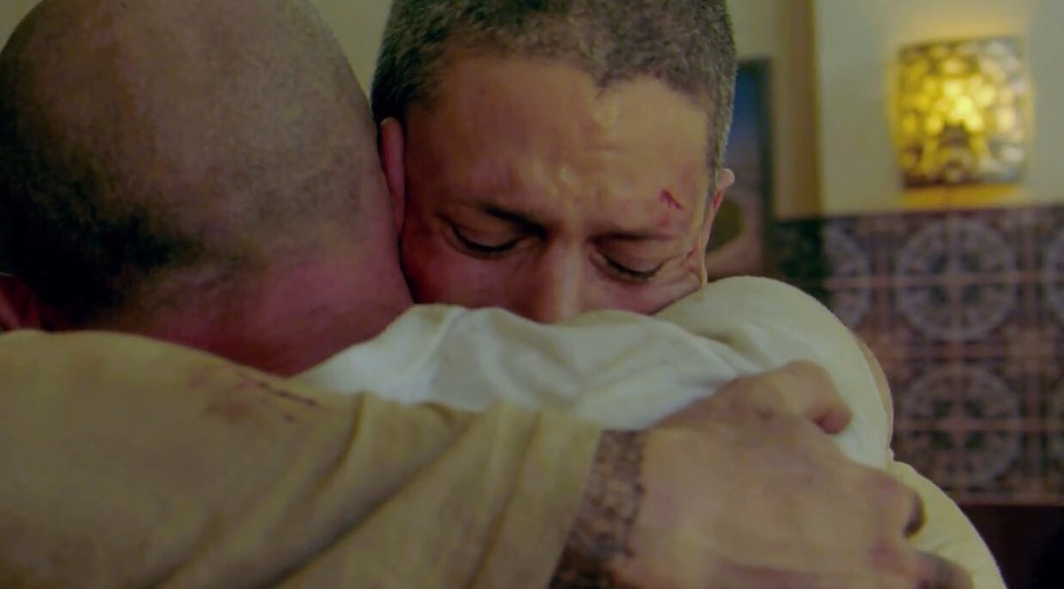 PrisonBreakkFox's tweet photo. Prison Break will air in 2017 on 
Thursday nights! #PrisonBreakIsBack https://t.co/heYuNsDZCN