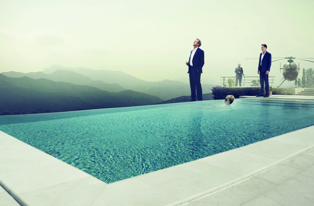 TheContending's tweet photo. #TheNightManager wraps next week. Dive (ha) into @jazzt's interview w/ @SJNGarrett. https://t.co/62AY149KvL https://t.co/X69cqgM9SV