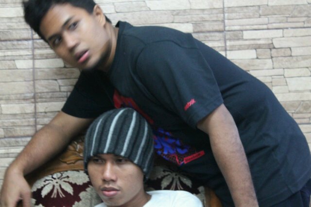 Congraduatioon buat abang yg paling kritis seangkatan keknya haha, bang <a href="/rilsanMPS/">no</a> moga sukses broo, enjoy the party