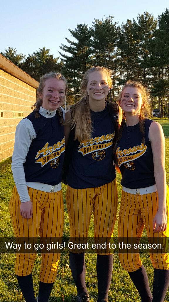 AngieStraka's tweet photo. Great way to end the season girls. A win over Valley tonight 10-9! #arrowpride https://t.co/ch14ZopQQN
