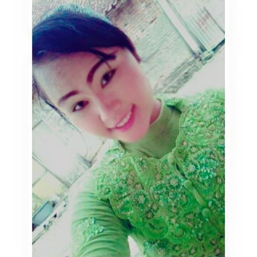 AprilSipit17's tweet photo. #happygraduation #XIIAP1 #SMKTAMTAMAKARANGAYAR https://t.co/XPgRYgPt2x
