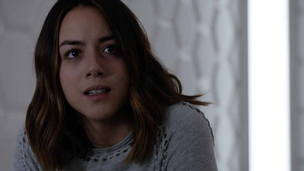 AgentsofSHIELD's tweet photo. “You were brainwashed.” “So was Ward. We make the perfect pair.” #AgentsofSHIELD https://t.co/RssF33l4Jk
