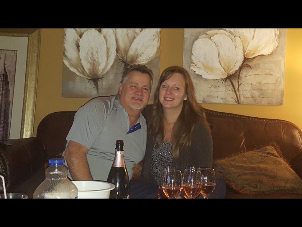 betsyjennings15's tweet photo. Happy 30th Anniversary honey❤️ #30yearsstrong #marriage #another30years https://t.co/vrkqzFT9Eu