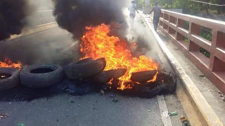 corrienterd's tweet image. Imagen de Moca. Una Elecciones Electorales es una fiesta de la democracia no una guerra.