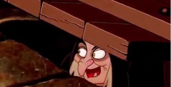 TweetLlkeAGirl's tweet photo. When you're 'too grown' for the drama, but not too old to lurk and watch it unfold. https://t.co/UK8tJyL7vv
