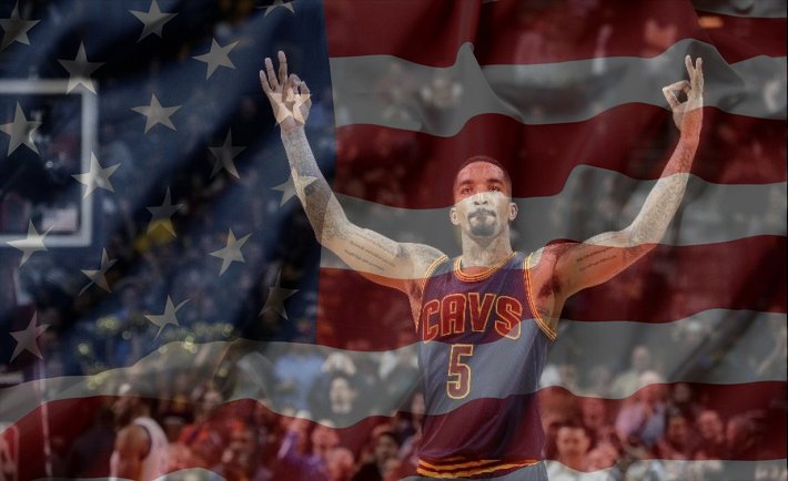 llesuoh's tweet photo. @World_Wide_Wob @Raptors God Bless JR and #AM3RICA https://t.co/tqHMWvMOqX