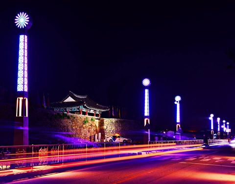 해미읍성이 부릅니다 
 내가 제일잘나가 ~♪♬♪♬
#밤에도_멋짐 #해미읍성_야경