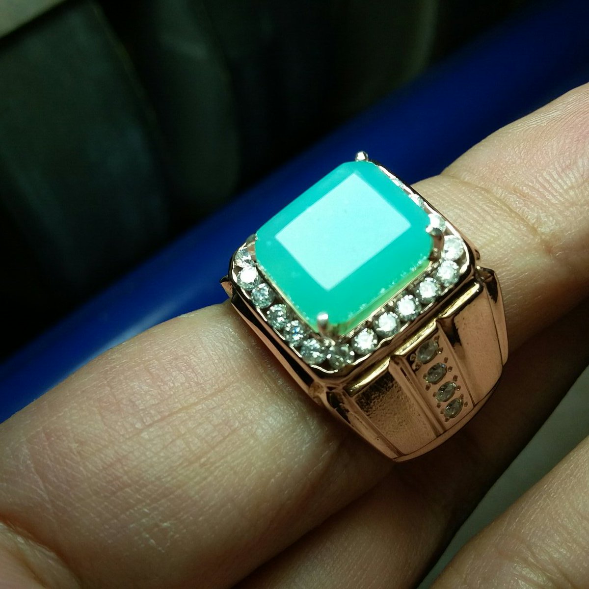 Bacan 
800k