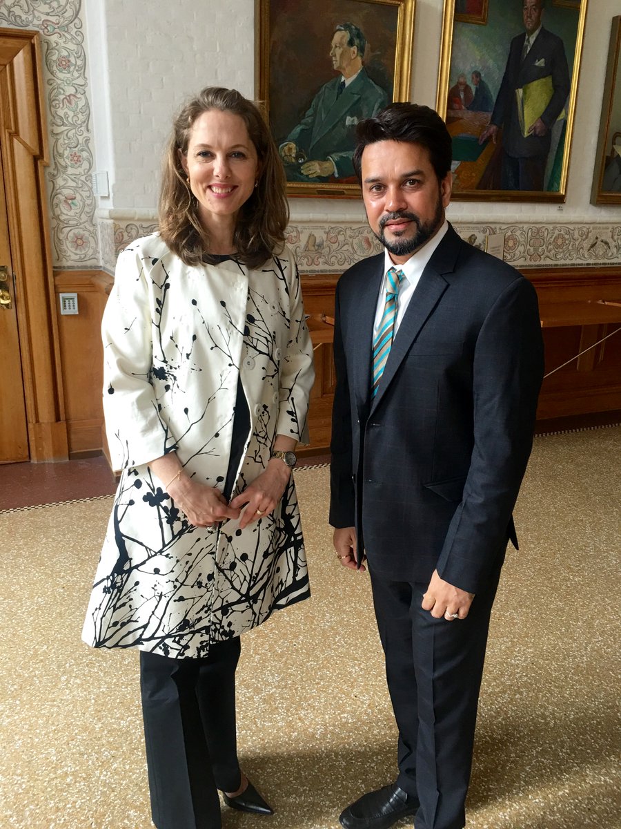 korrekt Ansigt opad Tilgivende Anurag Thakur on Twitter: "HRH Princess Sarah Zeid of Jordan  @PrincessSarahZR -A honour meeting you & learning abt yur work. #WD2016  @GHS https://t.co/xjy2KjaTlN" / Twitter