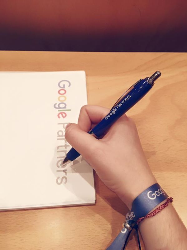 Nordicwebsites's tweet photo. 🚀🚀Non Stop! Hoy estamos en Google Academies, aprendiendo y mejorando. #googlepartnersacademies #googlepartners https://t.co/OjYoNwuNWa