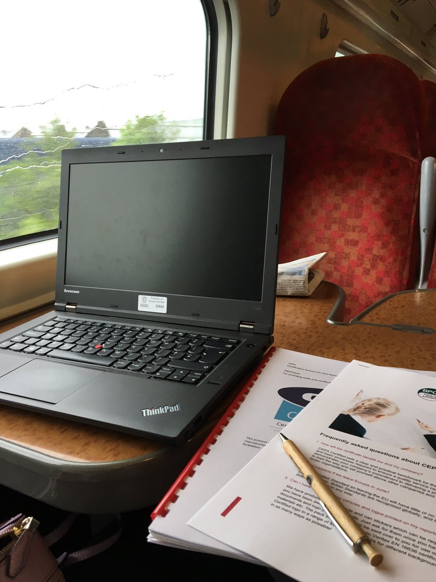 _Jess_Morgan's tweet photo. Just left rainy London for the great North! On and up to Hamilton, Scotland for @britpestcontrol roadshow! https://t.co/rXc60BFdpE