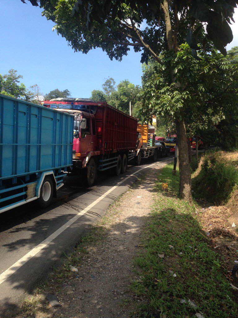 info_tipikor's tweet photo. Maccet total d limbangan garut https://t.co/luYgevBaV8
