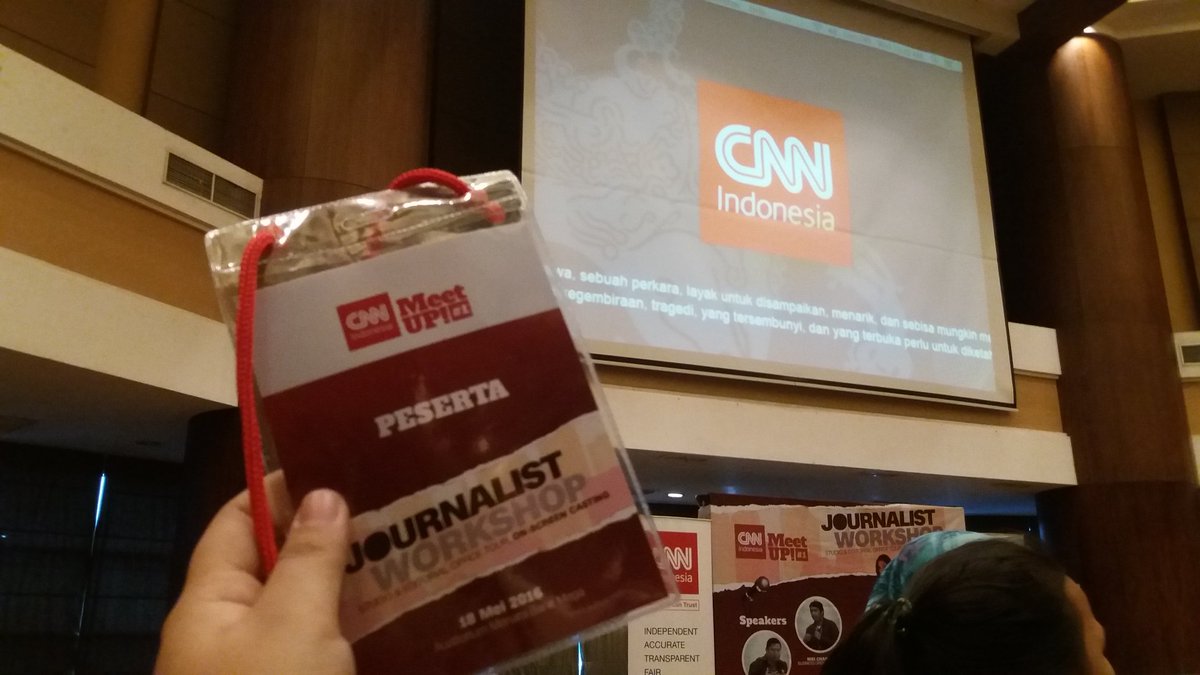 I feel so lucky participants from CNN journalist workshop thank you CNN :))
<a href="/CNNIDDaily/">CNN Indonesia Daily</a> #CNNIDMeetUp1