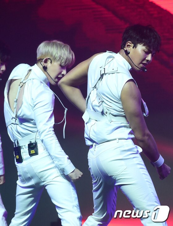 CiuENbfXEAAVeJF.jpg:large