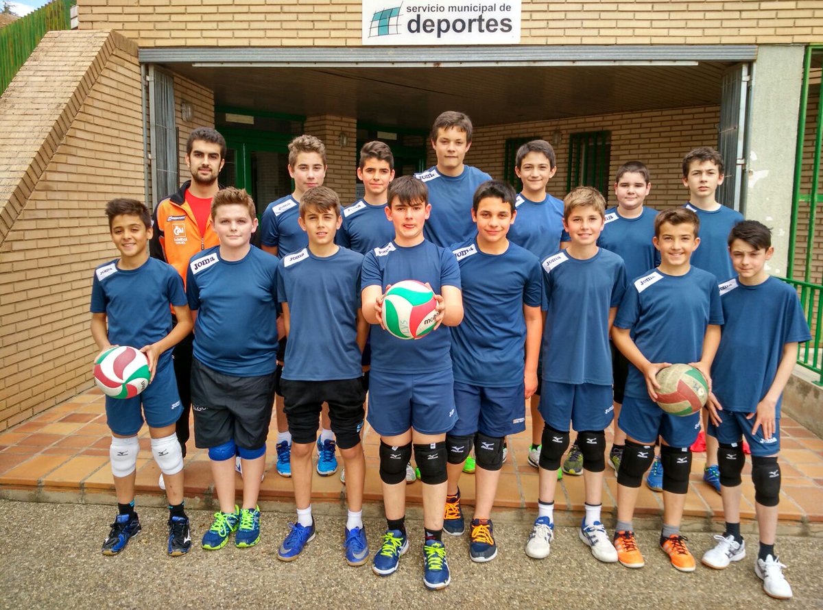 Los infantiles inician hoy su andadura a las 9h en el Campeonato de España ante <a href="/cvsedavi/">Club Voleibol Sedavi</a>. ¡Mucha suerte! #CEIMVB16