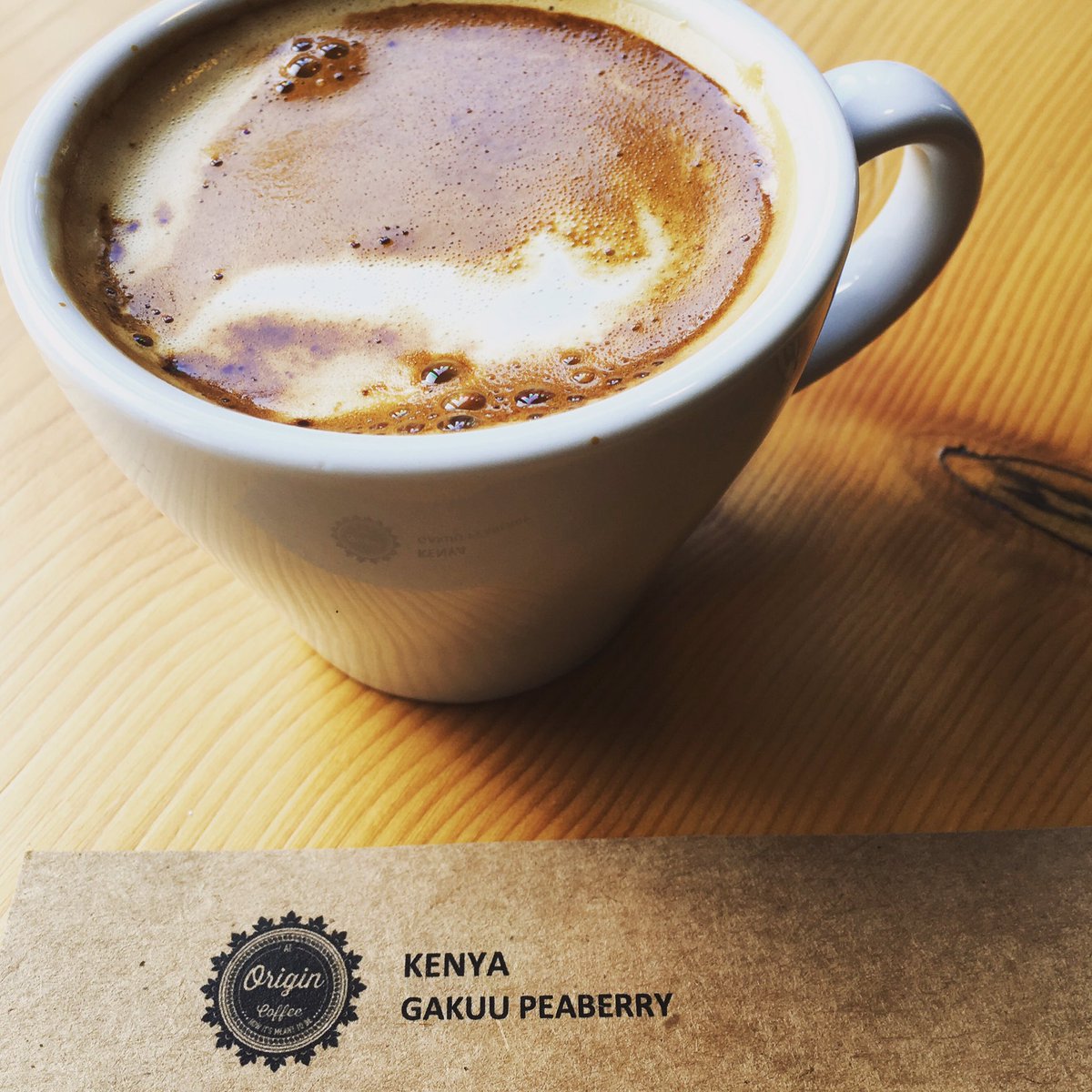 AtOriginCoffee's tweet photo. Kenya peaberry ☕️ At Origin'de ! #specialitycoffee #singleorigin #african 👍 https://t.co/Lzxr2eqc8c