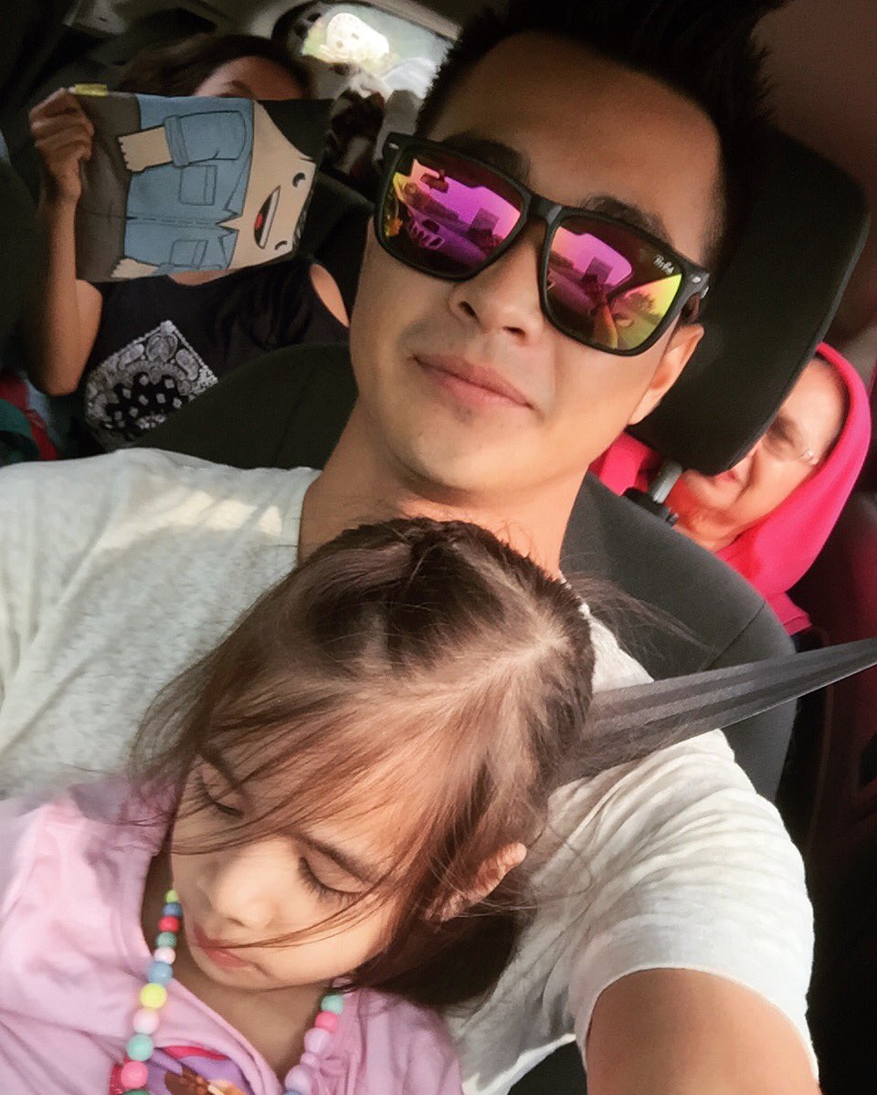 Wif my lovely Shanaya.. (Ada penampakan) 😂😂😂 <a href="/NanaLuphh21/">Nana</a> <a href="/savira23/">Rani</a>