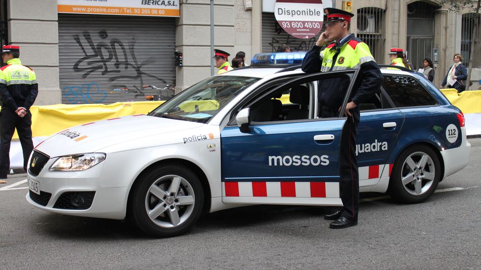 TodoNoticiasEU's tweet photo. Hackean a los Mossos D' Esquadra -  https://t.co/B3iCuinQXa https://t.co/XdxyiSscmT