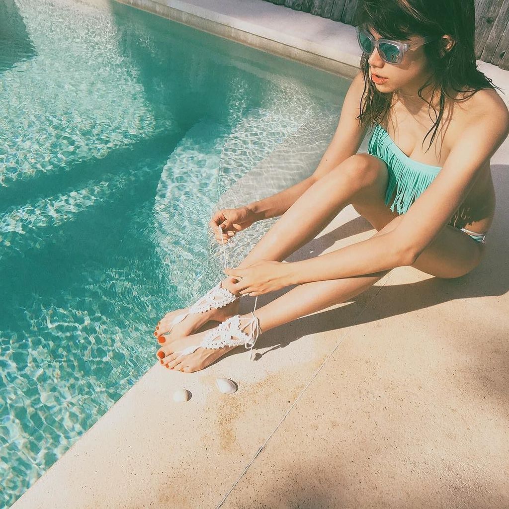 h2kari's tweet photo. 👙@billabongwomensjp #bwjp #Abikinikindalife 🕶@monki
Love this ”crochet barefoot sandals” from billabong♡👣 https://t.co/zooGzP1Qaj