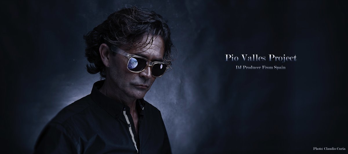 PioValles's tweet photo. A great job with @ClaudioCuria . A professional photographer in Marbella. Prepare a new Pio @PioValles  Cover Single https://t.co/eyPdBzVwk0