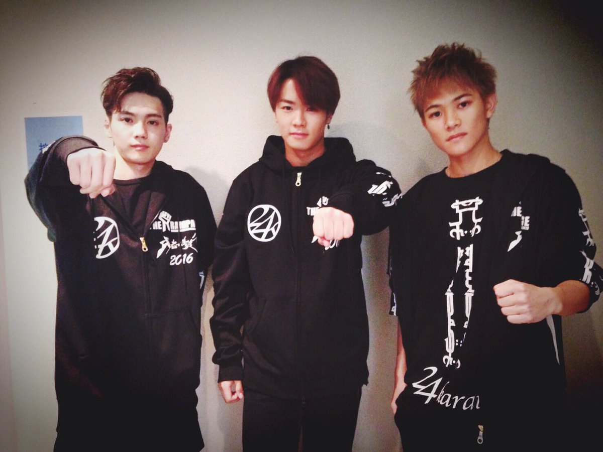 therampagefext's tweet photo. 本番まで一時間きりました！！！
ファイナルでしか見れないパフォーマンスがたくさんあるので、皆さん是非お越しください✨

#THERAMPAGE
#武者修行2016
#GetReadytoRAMPAGE

岩谷翔吾 https://t.co/4os5dwRhz5