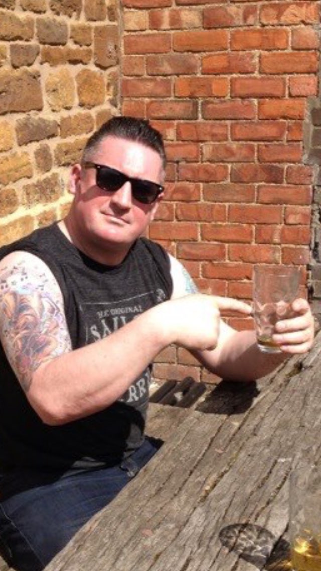 MandyBending's tweet image. My man. 16 years living under the cloud of cancer.  Never complained, never told people. Discharged yesterday! ❤️