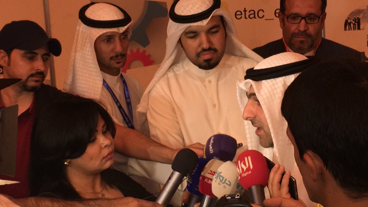 KSH_project's tweet photo. حضور راعي المعرض وزير الدولة لشؤون الإسكان ياسر حسن ابل https://t.co/3fWggw67Is