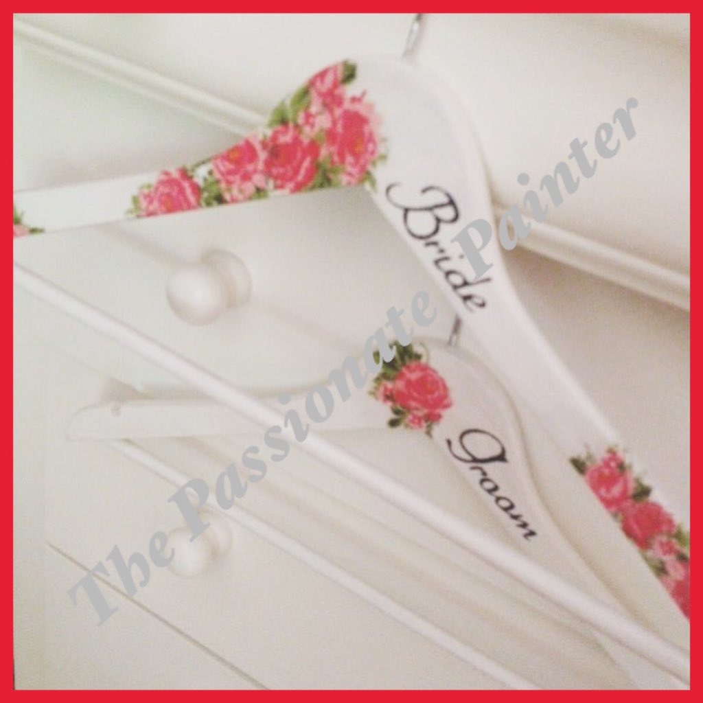 PashPainter's tweet image. facebook.com/permalink.php?… @ilovelimerick @EventsLimerick thrilled to be sponsoring a gift for this beautiful event 💞