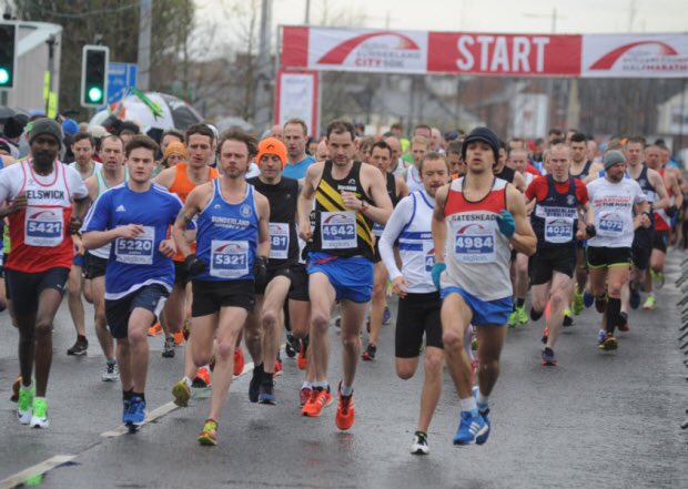 £1,000 handed out to athletics clubs after Sunderland festival of running:
ow.ly/7Y6O300jJw8
#AthleticsSH