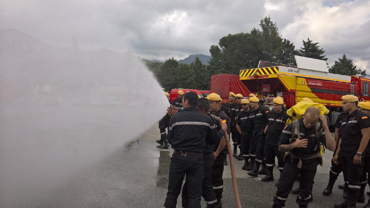 UMEgob's tweet image. La lucha contra los incendios forestales no tiene fronteras. El #BIEM3 junto a #UIISC5 en #Corcega #StopIncendios