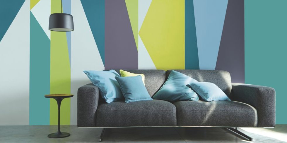 We love this combination of colours! Don't be afraid to go bold when decorating your house. #interior #design