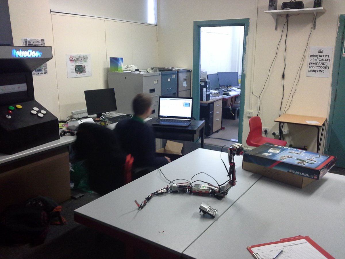 CodeClubFCS tweet picture