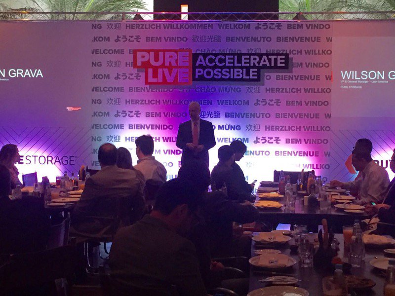 Começamos o Pure Live em SP! Amanhã estaremos no Rio e em outras cidades ao redor do mundo #PureLive16