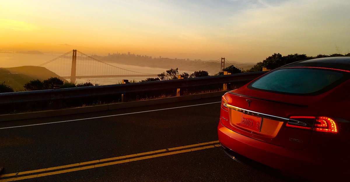 Take a Model S to your favorite place. Schedule a test drive ts.la/gDp