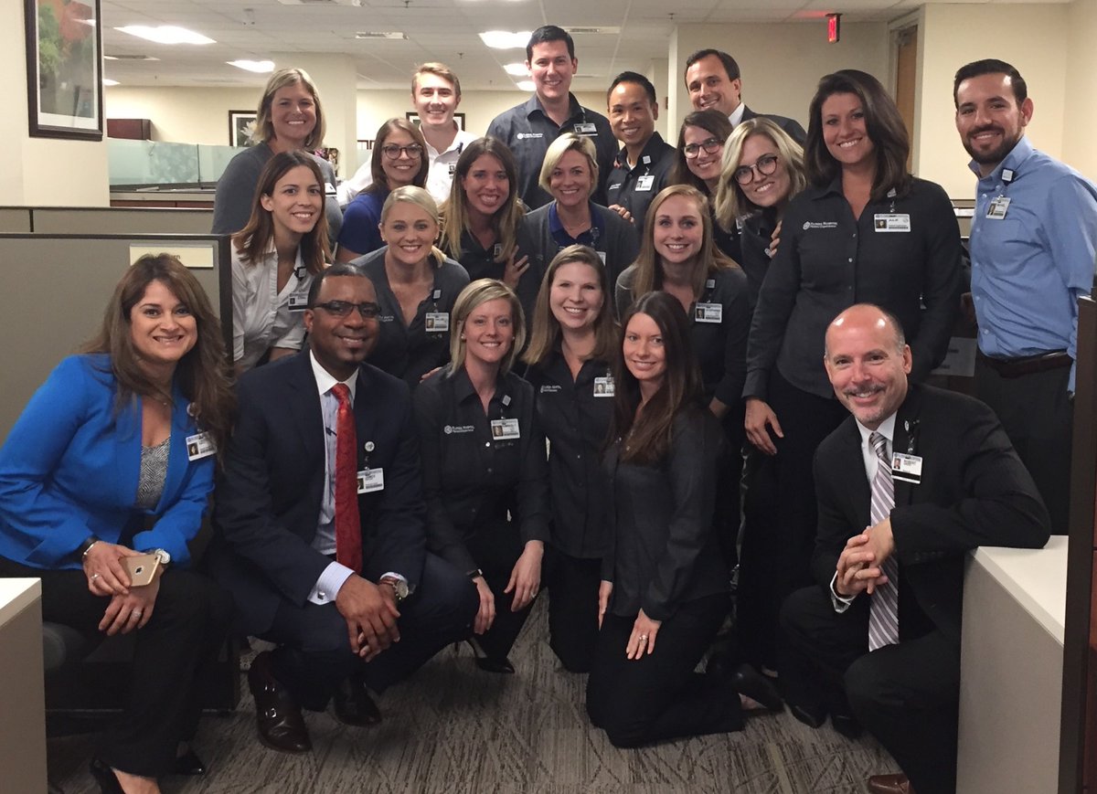 FHPtExperience's tweet photo. The PE team loved having Daryl Tol visit today! Thank you @FHDarylTol for taking the time to visit our #FHamily! https://t.co/xyQ2BGohpA