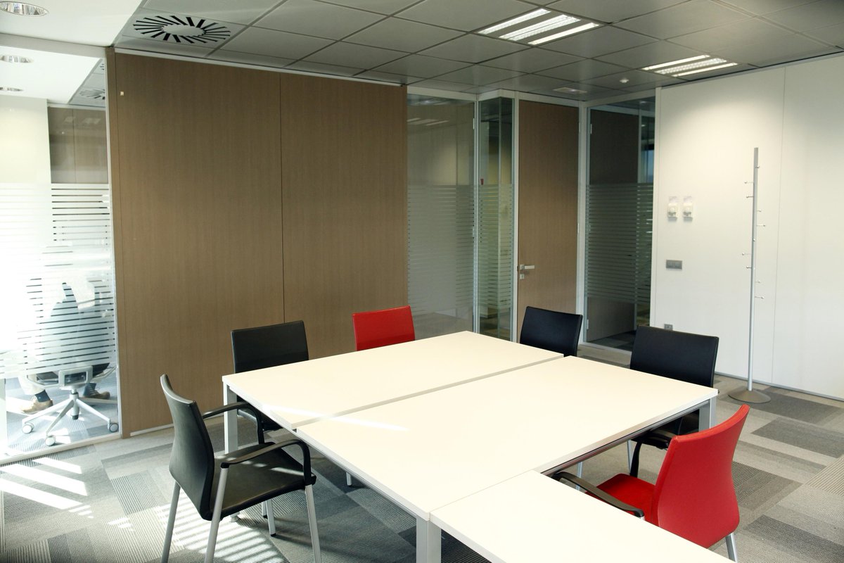 Es el entorno ideal para tu #empresa. Te ofrecemos mil y una soluciones para que te instales. ¡Ven a comprobarlo!