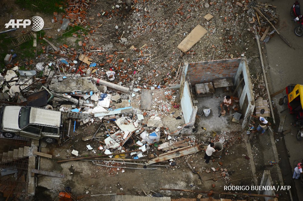 Séisme de 6,8 en Equateur, un mois après un tremblement de terre dévastateur u.afp.com/Zb42 #AFP