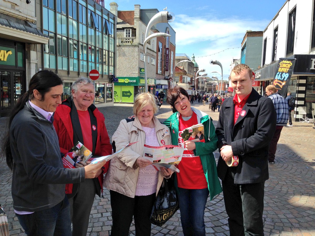 TheresaEurope's tweet photo. Fantastic morning speaking to people about why it's important for Blackpool that we #VoteRemain #CarlisleToCrewe https://t.co/WoixPXZ7gy