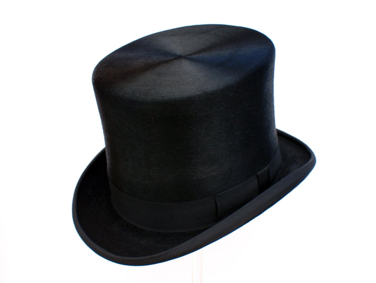 DentonHats's tweet photo. Royal Ascot is fast approaching, get your Top Hat orders in now before we sell out! https://t.co/h2WftT360R https://t.co/ajDlagncQg