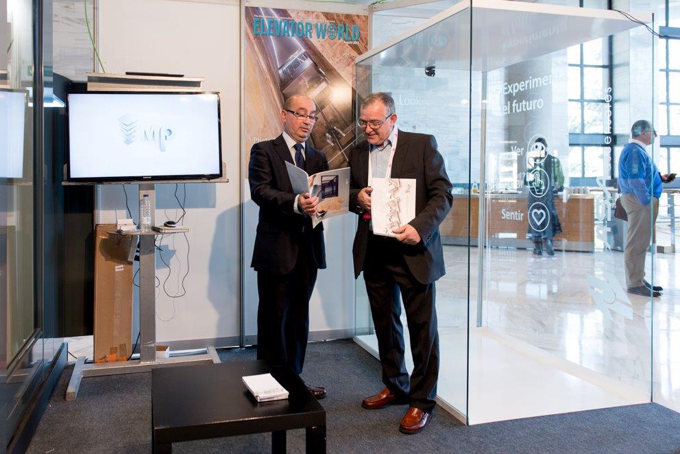 mpascensores's tweet photo. MP Ascensores muestra sus cabinas con el sistema #Oculus en #contart2016. https://t.co/iwrzV9qd96 https://t.co/FI3lzfcfdr
