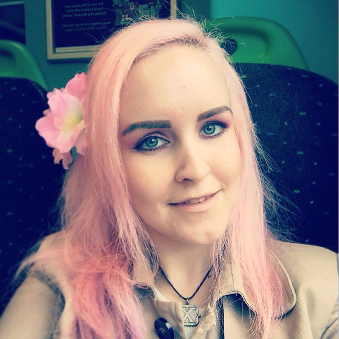 I look weird with straight hair and no style 😐 #selfie #suicidegirls @suicidegirls #sguk #suicidegirlsselfie<a href="/tag/selfie"class="tags"><span>#selfie</span></a><a href="/tag/suicidegirls"class="tags"><span>#suicidegirls</span></a><a href="/tag/sguk"class="tags"><span>#sguk</span></a><a href="/tag/suicidegirlsself"class="tags"><span>#suicidegirlsself</span></a>