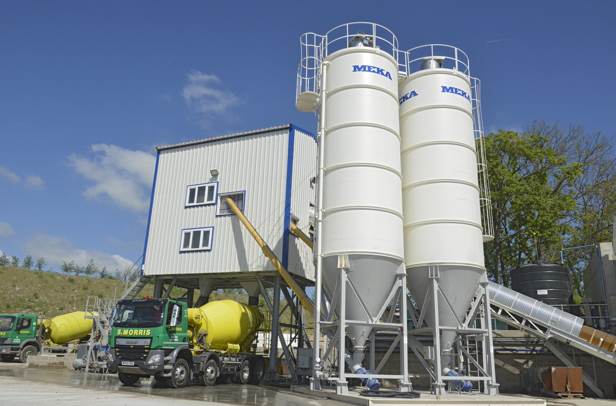 More Gypsol liquid screed going out today