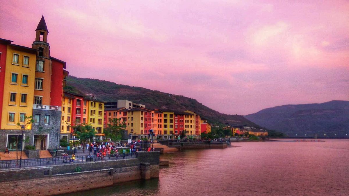 LavasaCommunity's tweet photo. Evenings in Lavasa are calm, cool and pleasing.

(Image credits: Neepa Dave) https://t.co/gIde7t0e14