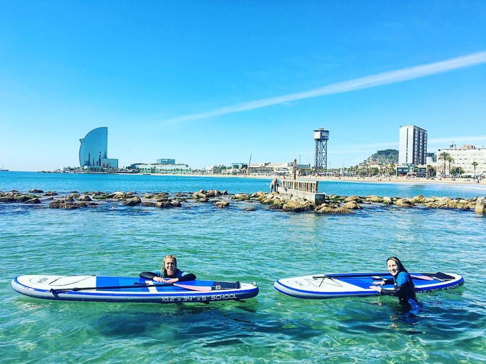 escuelasDsurf's tweet photo. ¿Quieres hacer #surf en la Playa de La Barceloneta? @BCNSUPSchool 

https://t.co/UQUiiUUEvx
#Barcelona #SUP https://t.co/K5axtUdBSt