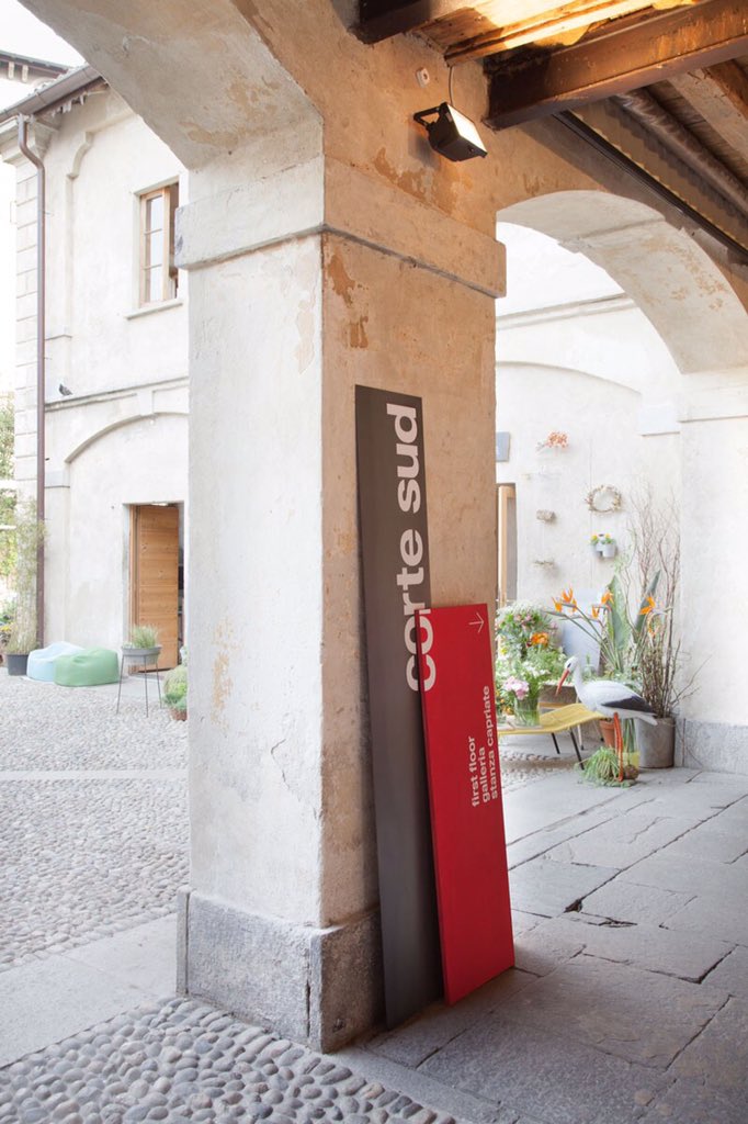 systems_studio's tweet image. Latest work: Wayfinding and exhibition graphics for 'Failures' exhibition curated by @raumplaninfo. Milan, 2016