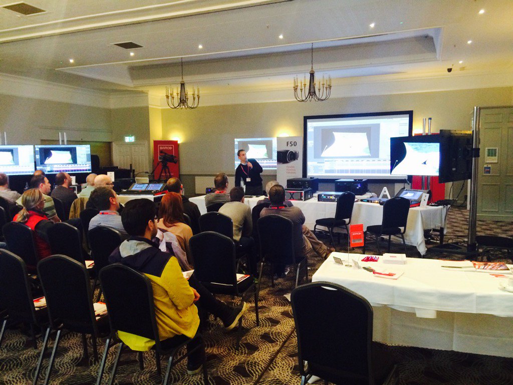 TimGoddardUK's tweet image. @rgbcomms Media Server training event for the @Barco X-Agora software. #avtweeps #projectormapping #mediaserver