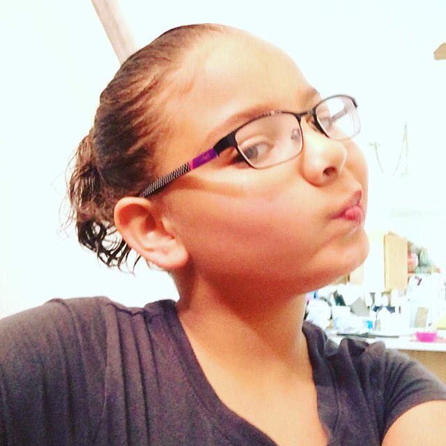 9_nickel's tweet photo. My mom is have a mood today but she will get over it today👎 https://t.co/ngG1yax2Em